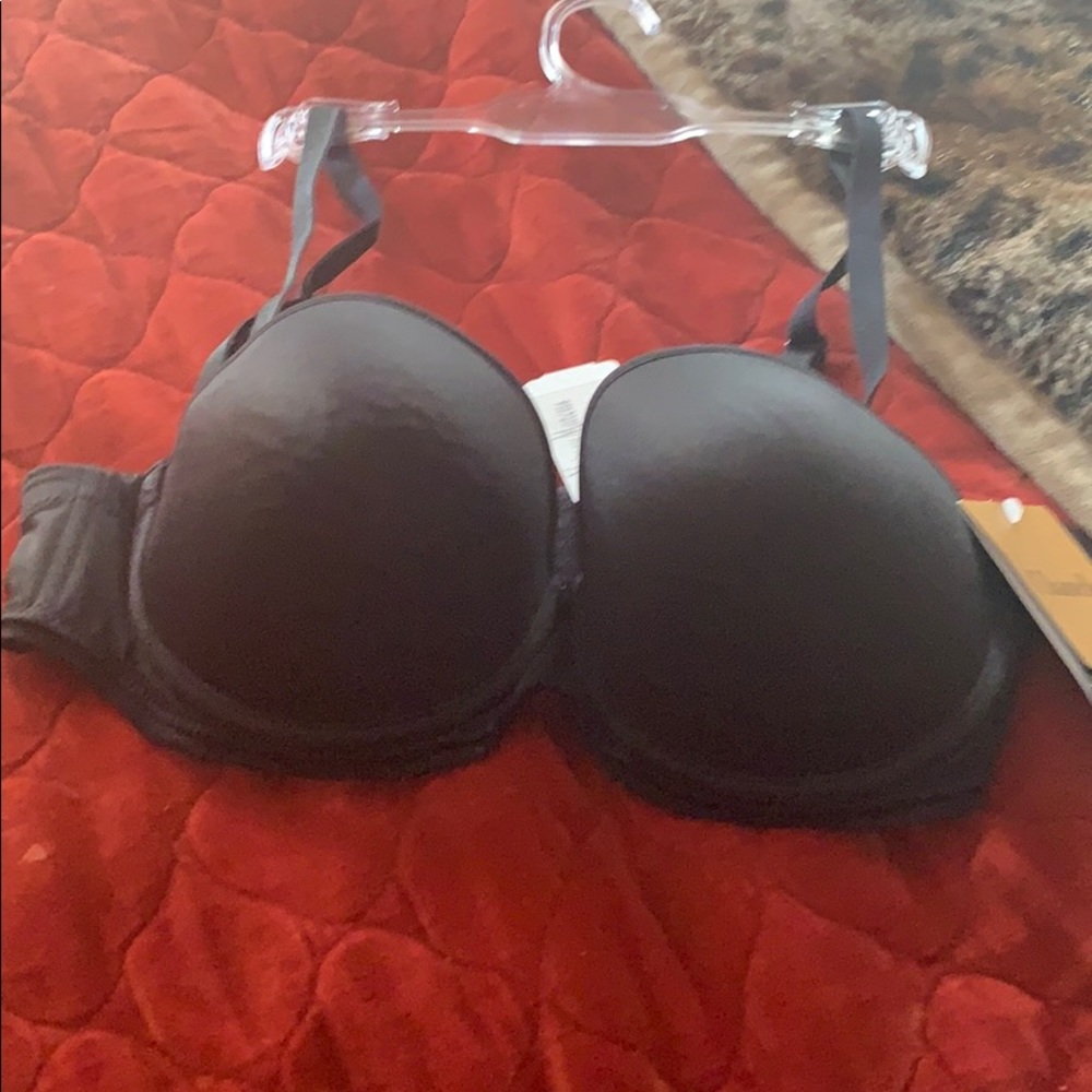 Chantelle bra
